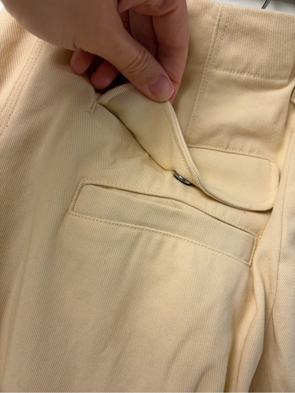 Rag & Bone NWOT Malia Japanese-Twill
Cargo Pants Ivory Size 0 - Picture 7 of 9